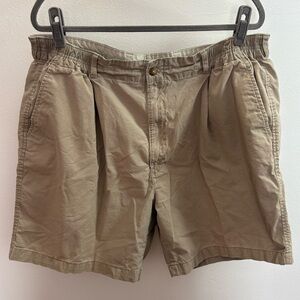 Bill Blass Tan Chino Shorts 42